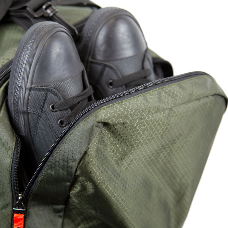 Vented Side Pocket Travel Bags.jpg